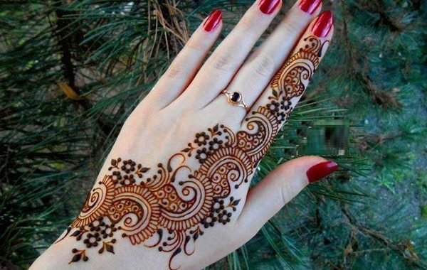 Pakistani New Eid Mehndi Designs 2024 For Hands