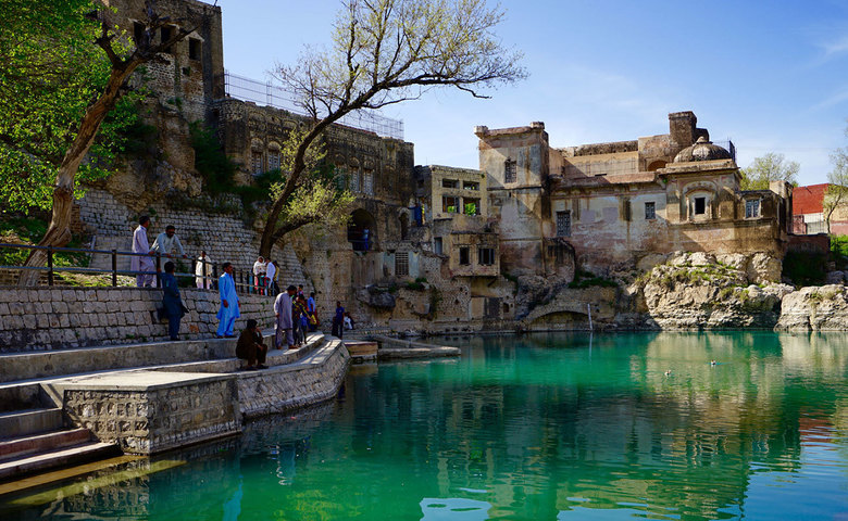 History of Katas Raj Temple In Pakistan Distance From Lahore, Location