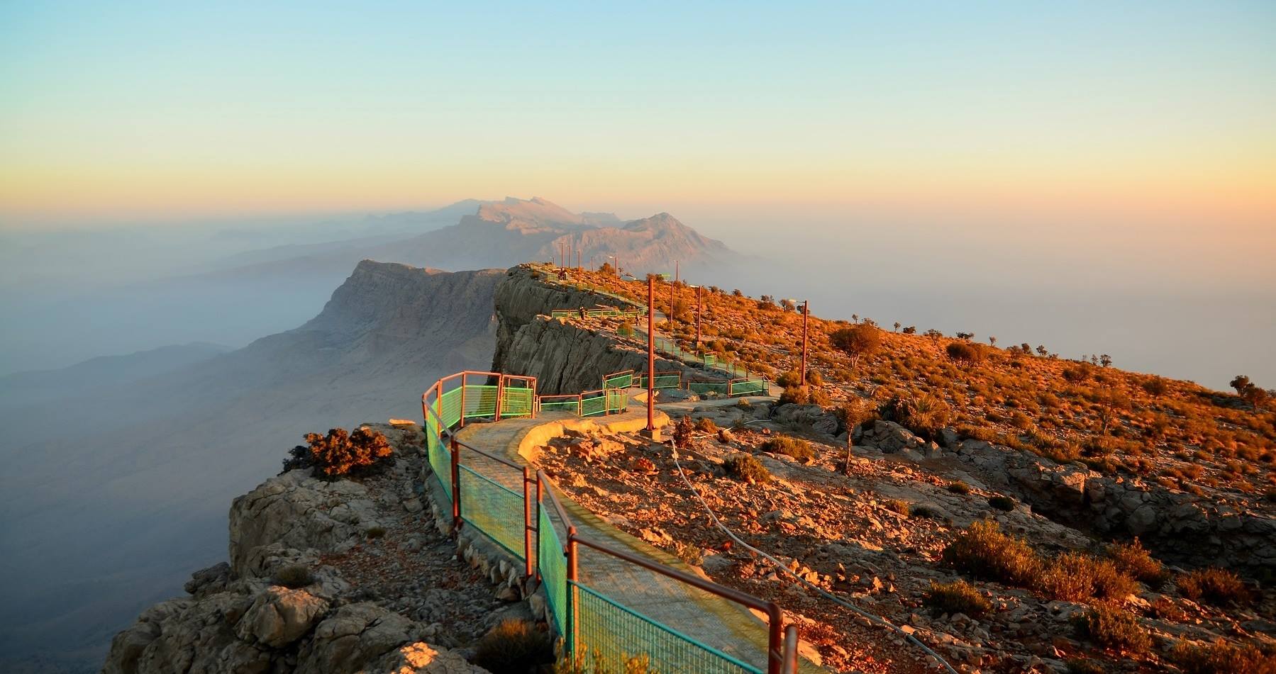 Best Visiting Places In Pakistan In Summer Vacations Gorakh Hill