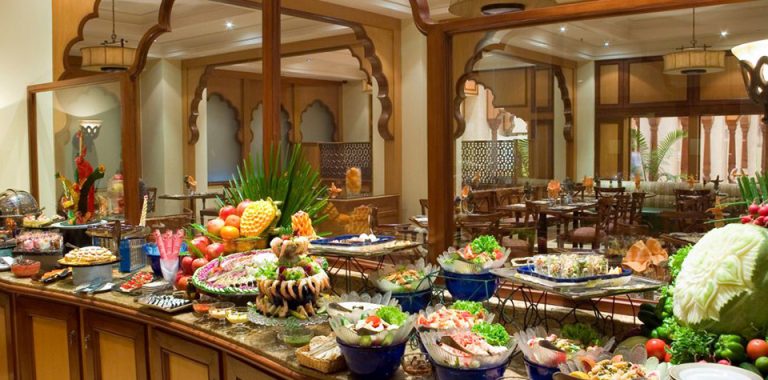 Best Restaurants In Lahore For Breakfast, Dinner, Lunch