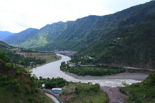 Pakistan Coldest Place in Summer Jhelum Valley